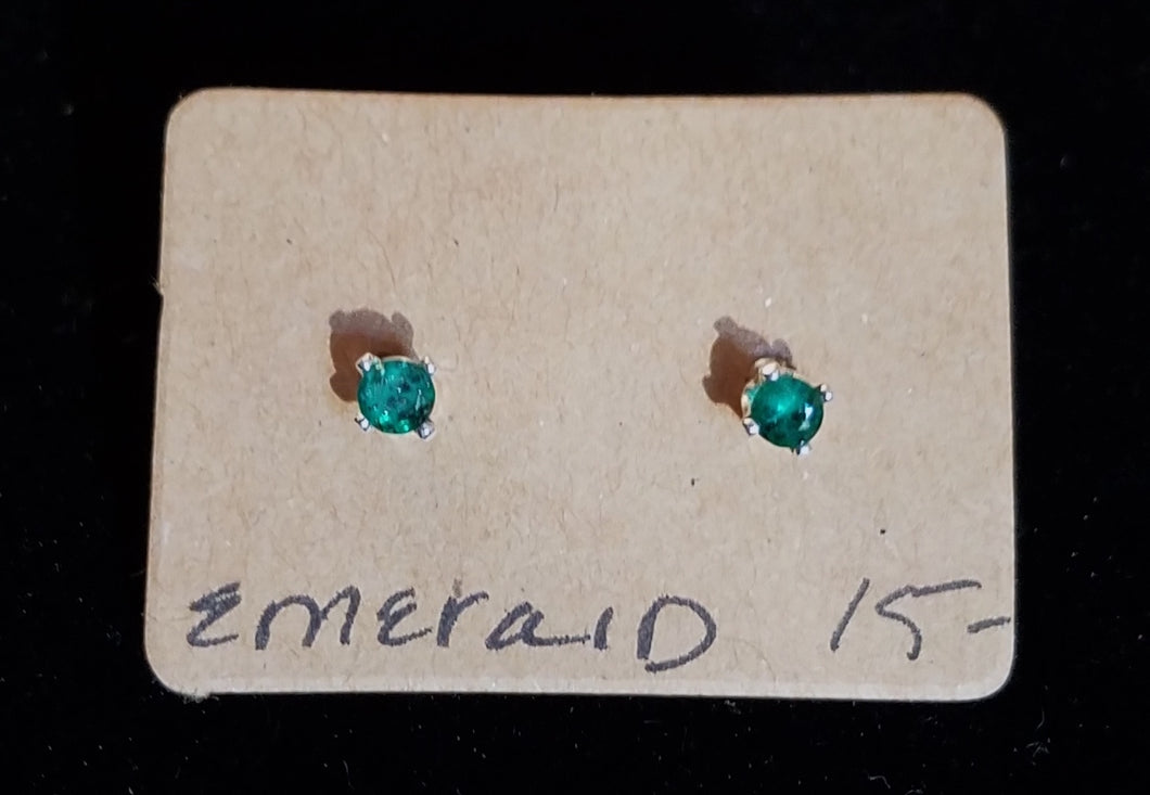 Emerald Earring Studs