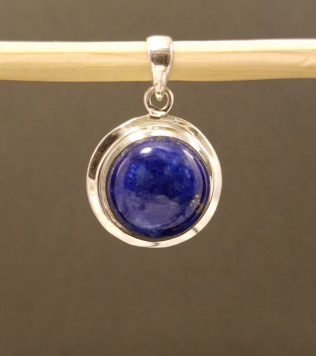 Lapis round pendant