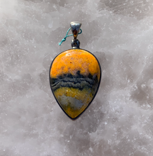 Load image into Gallery viewer, Bumblebee Jasper Pendants
